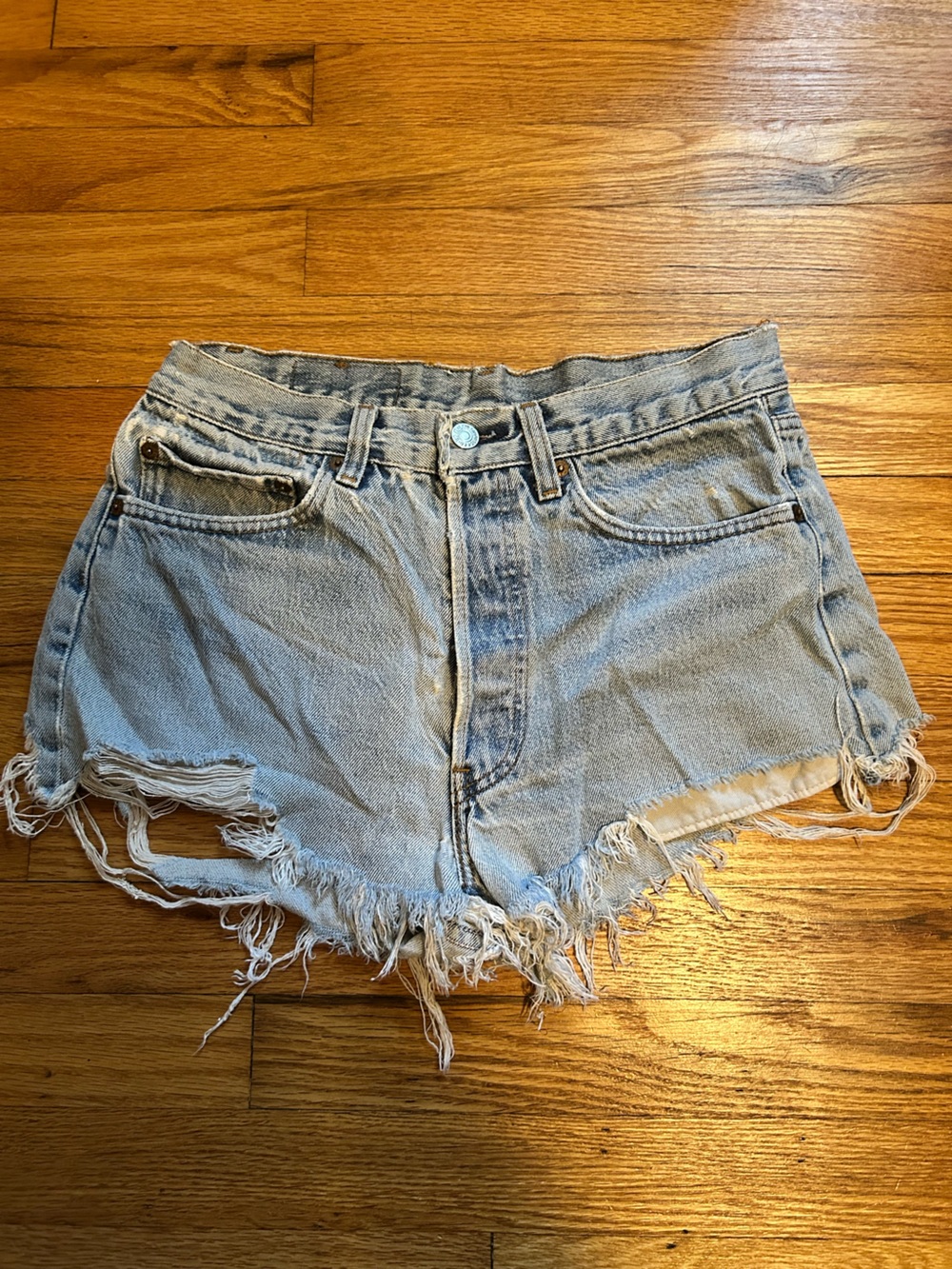 Levi’s 501 Cutoff Shorts Daisy Duke High-Rise Light Wash Denim Cutoff Shorts 29